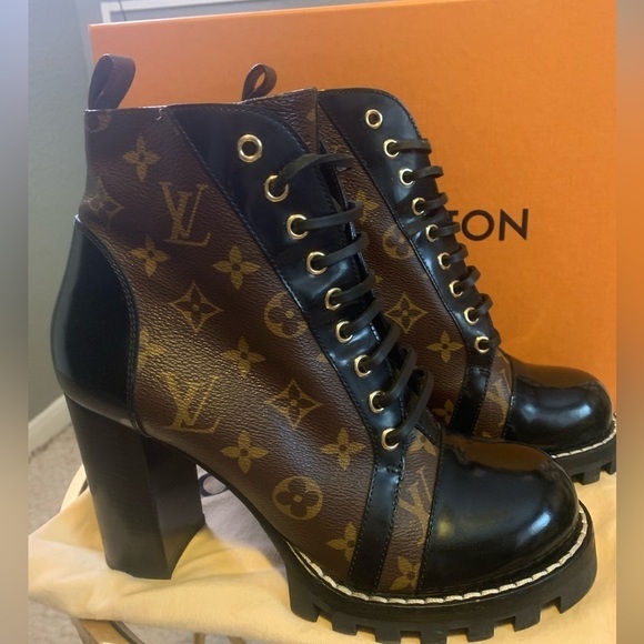 Louis Vuitton Star Trail Boots - Picture 1 of 13
